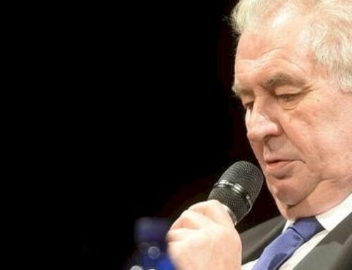 Miloš Zeman překvapivě o právu držet zbraň či riziku terorismu v Česku.